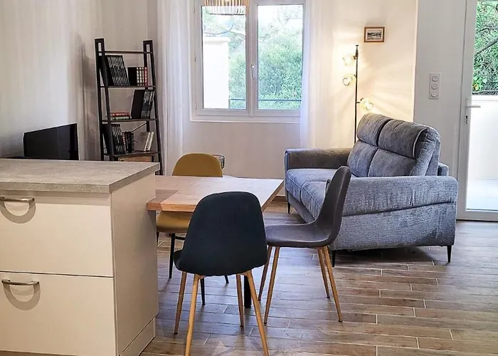 L'oustalette In Hébergement de vacances